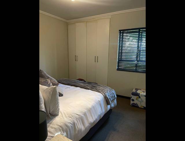 2 BEDROOM APARTMENT RENTED IN BEREA WEST